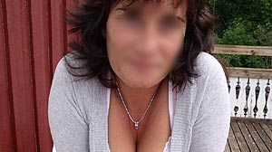 Rencontre sexe à Paris femme aux formes généreuses